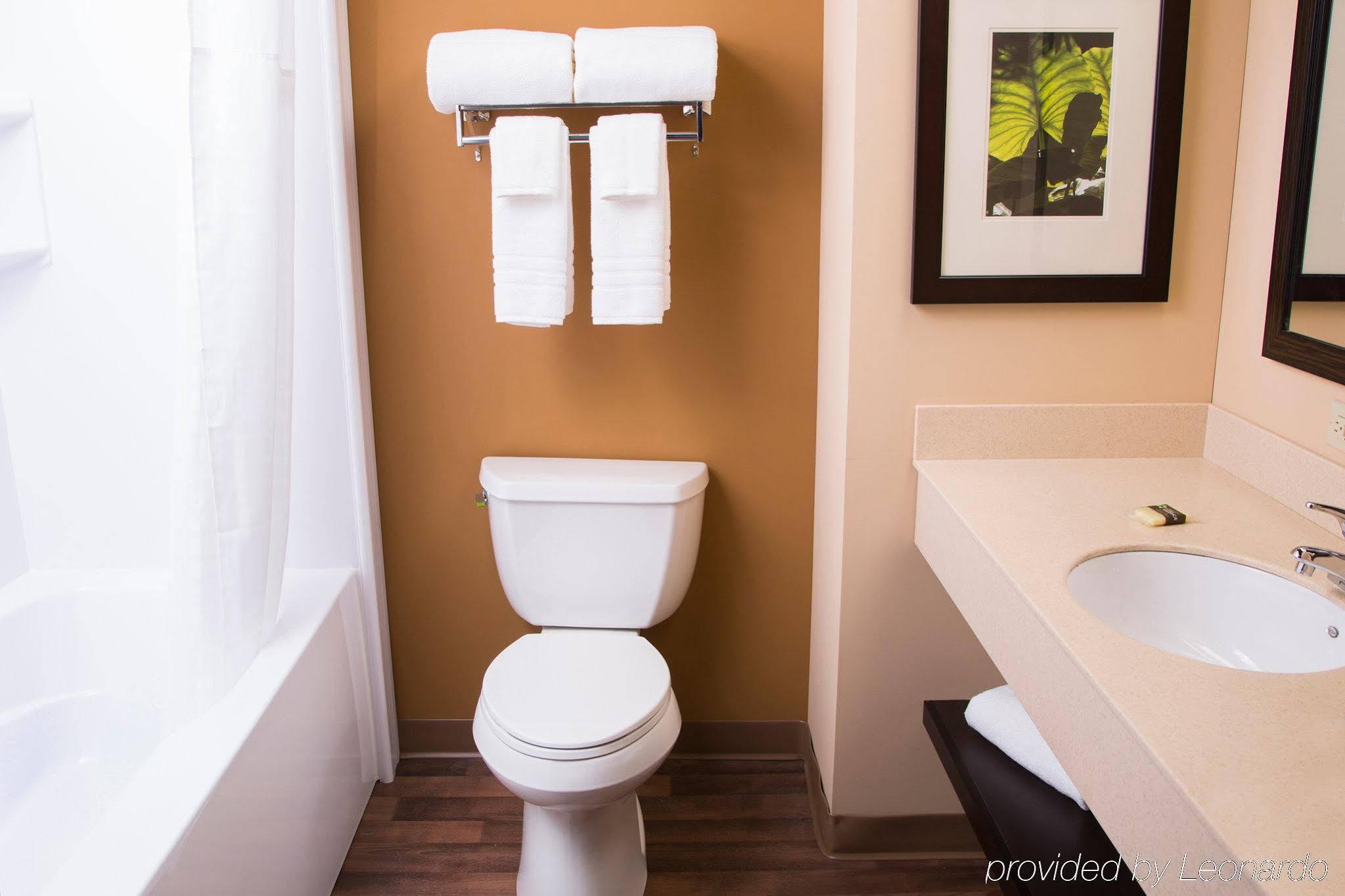 Extended Stay America Select Suites - Chicago - Hanover Park Екстериор снимка