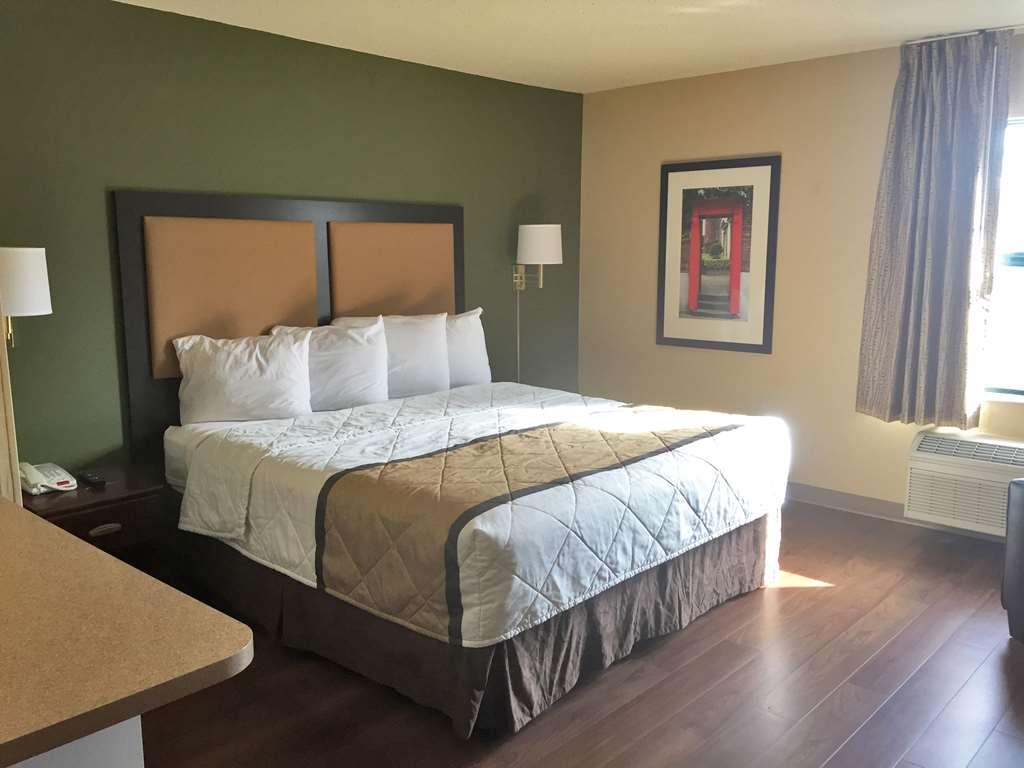 Extended Stay America Select Suites - Chicago - Hanover Park Стая снимка