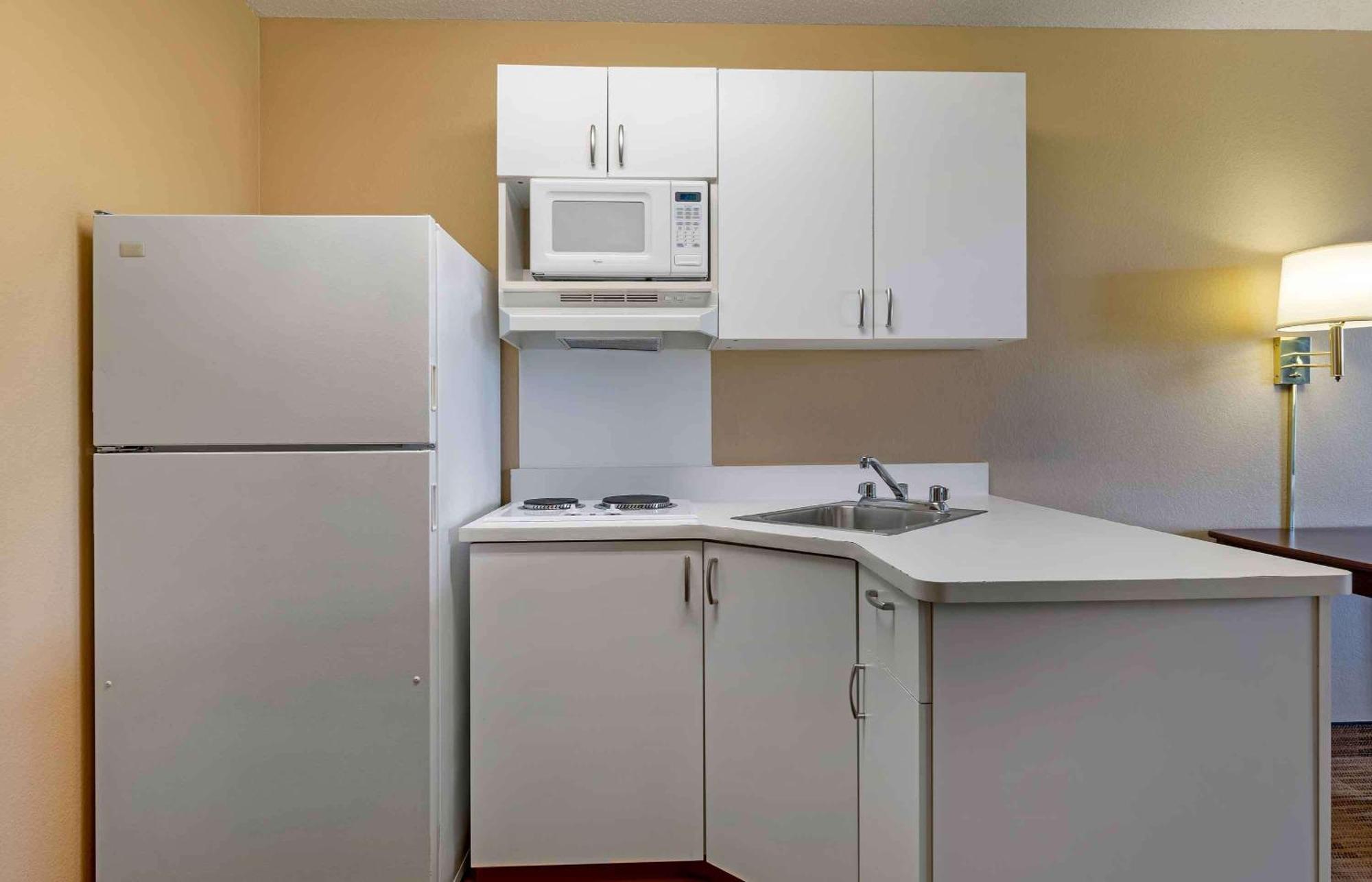 Extended Stay America Select Suites - Chicago - Hanover Park Екстериор снимка