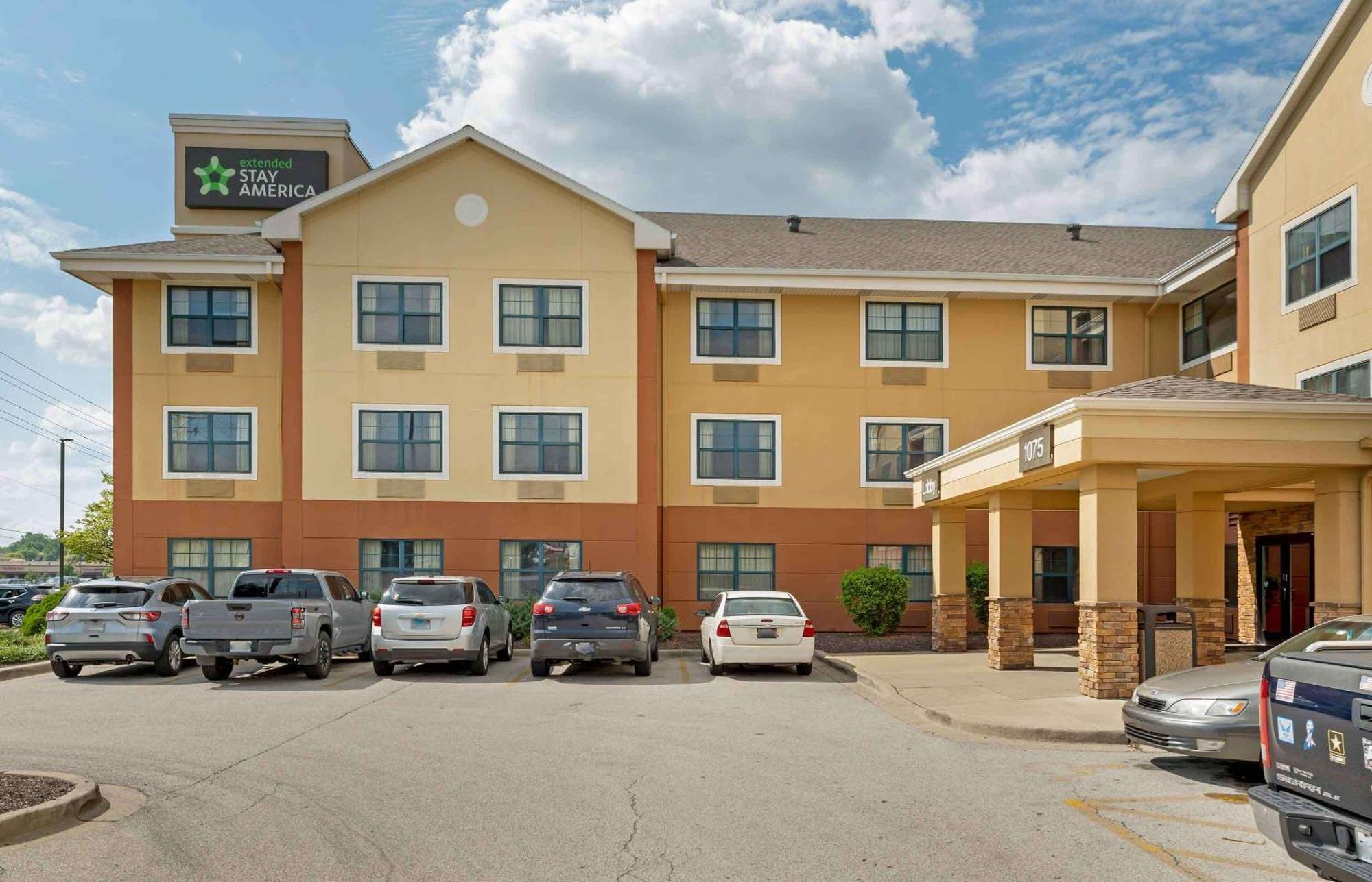 Extended Stay America Select Suites - Chicago - Hanover Park Екстериор снимка
